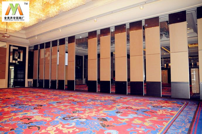 宴会厅隔断配合新型活动隔断墙和酒店隔断在酒店中应用
